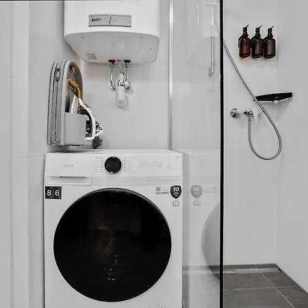 Emerald Design - Historic Center With Free Parking & Panoramic View By Hero Homes Apartment