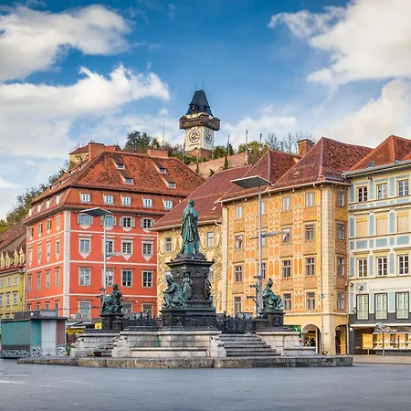 Emerald By Hero Homes - Erstklassige Lage Im Historischen Zentrum - Self-check-in Apartment Graz