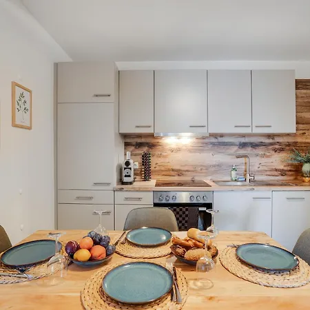 Emerald By Hero Homes - Erstklassige Lage Im Historischen Zentrum - Self-check-in