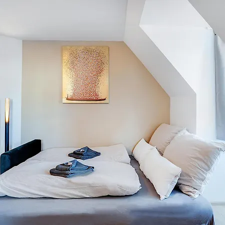 Emerald Design - Historic Center With Free Parking & Panoramic View By Hero Homes Graz