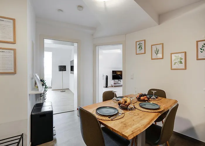 Emerald Design - Historic Center With Free Parking & Panoramic View By Hero Homes غراتس