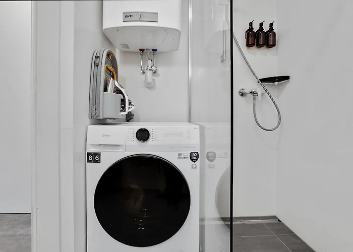 Emerald Design - Historic Center With Free Parking & Panoramic View By Hero Homes شقة